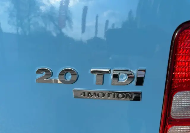 VOLKSWAGEN Caddy 4Motion