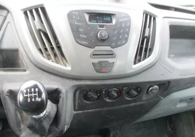 FORD Transit kiper 2.0 - 170KM wywrotka klima Hak 