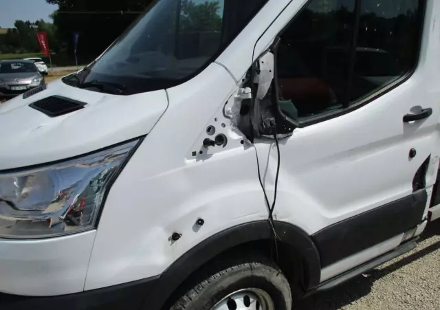 FORD Transit kiper 2.0 - 170KM wywrotka klima Hak 