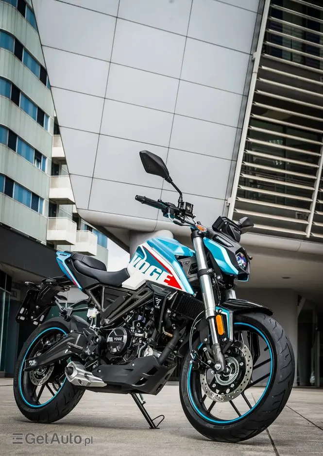 VOGE R125 