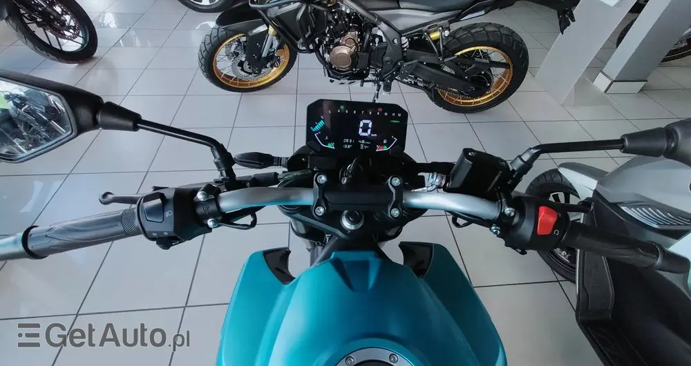 VOGE R125 