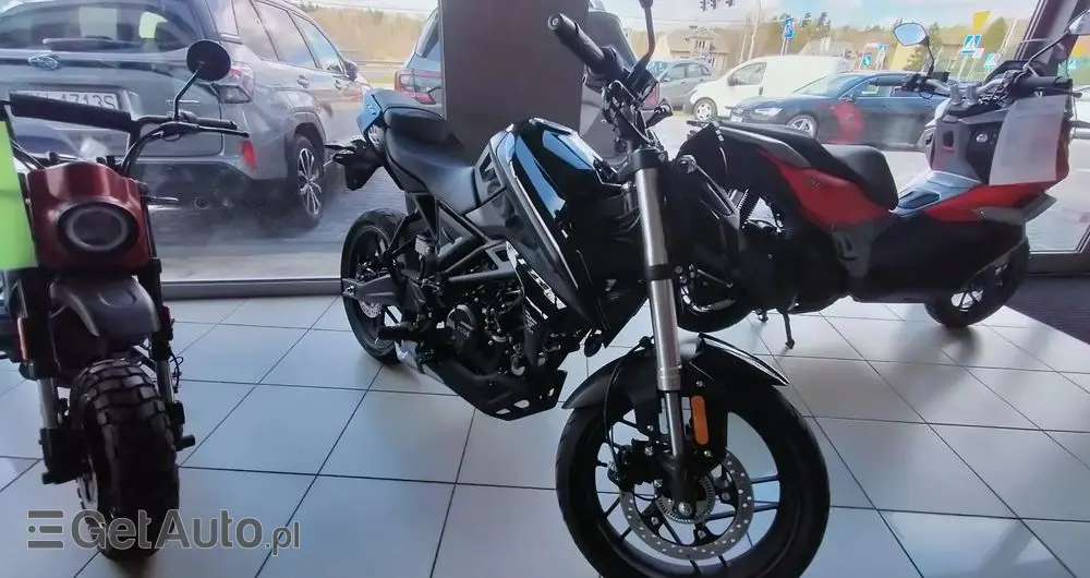VOGE R125 