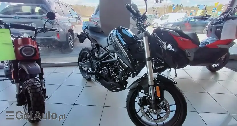 VOGE R125 