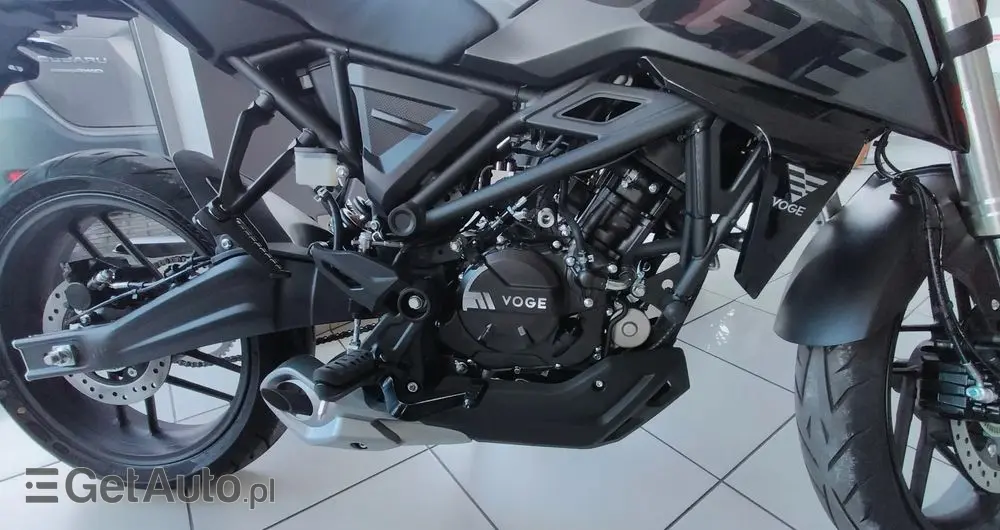 VOGE R125 