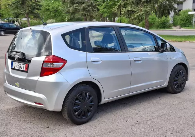 HONDA Jazz 1.2 i-VTEC Trend