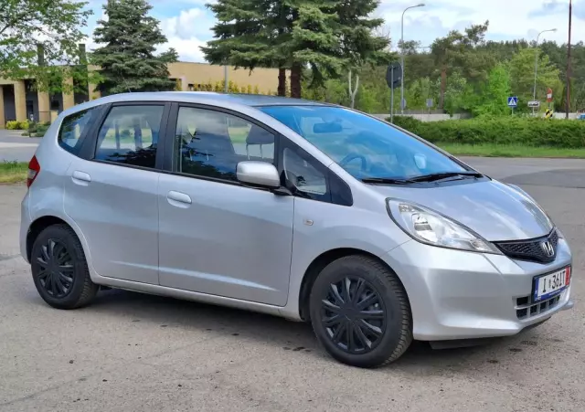 HONDA Jazz 1.2 i-VTEC Trend