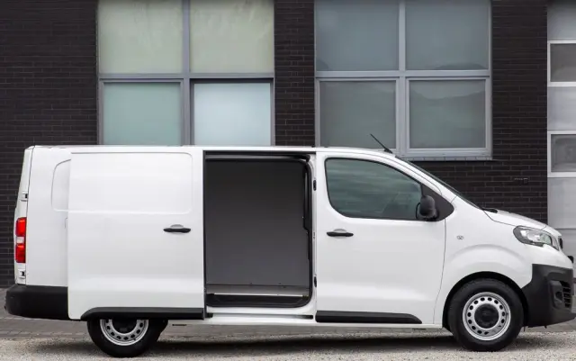 PEUGEOT Expert L3H1 DŁUGI 2.0 *Automat* 