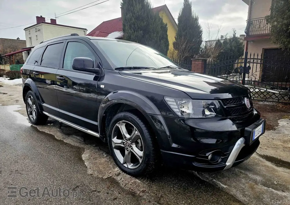 FIAT Freemont 2.0 Multijet 16V DPF Automatik Allrad Cross