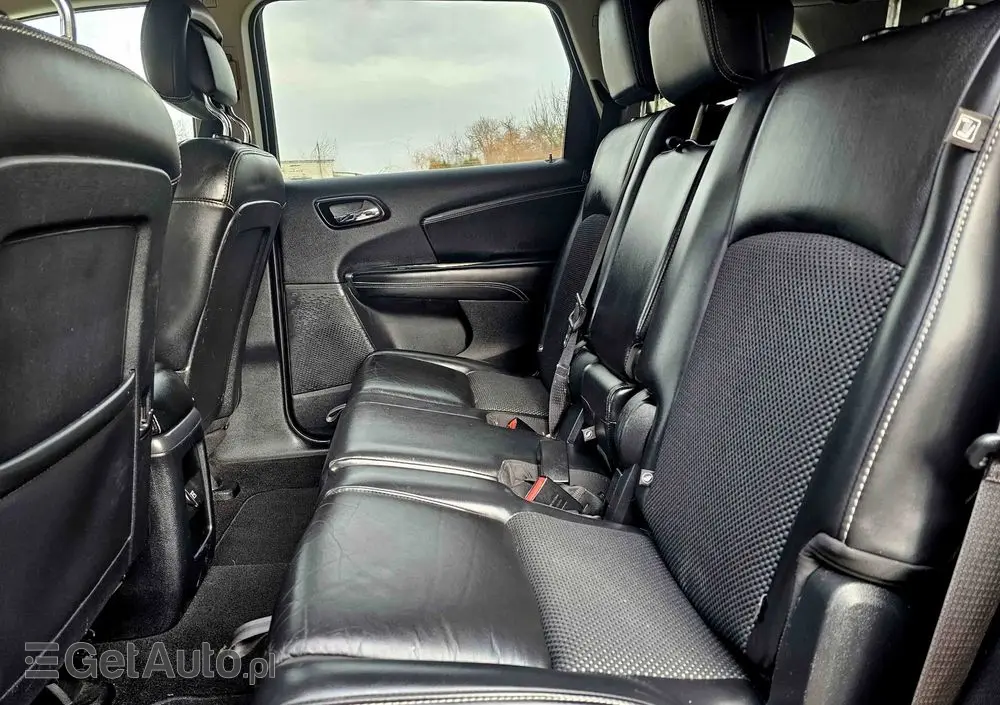 FIAT Freemont 2.0 Multijet 16V DPF Automatik Allrad Cross