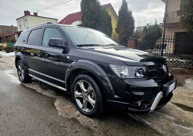 FIAT Freemont 2.0 Multijet 16V DPF Automatik Allrad Cross