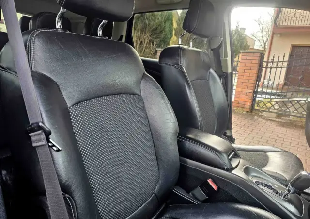 FIAT Freemont 2.0 Multijet 16V DPF Automatik Allrad Cross