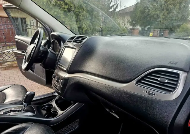 FIAT Freemont 2.0 Multijet 16V DPF Automatik Allrad Cross