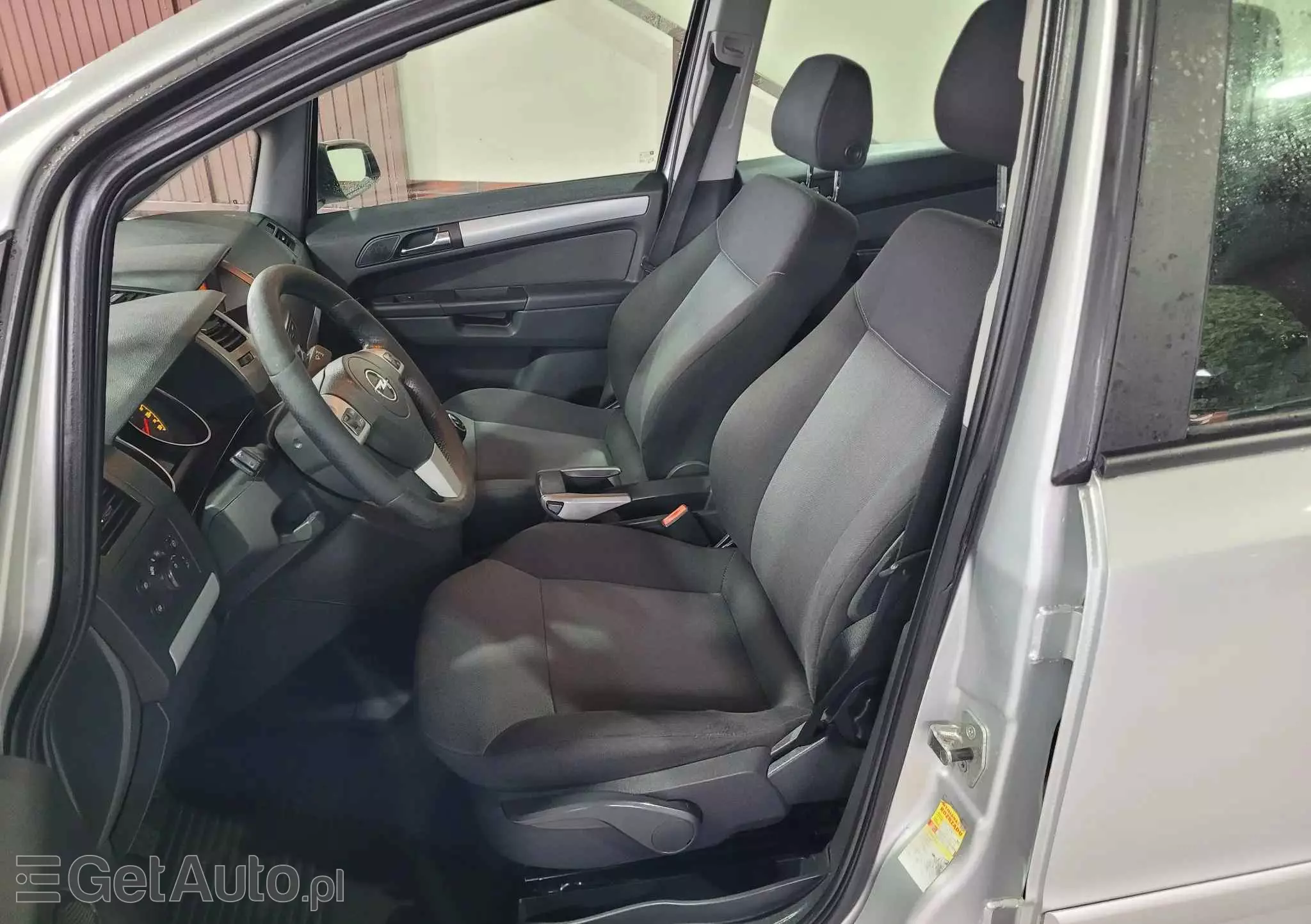 OPEL Zafira 1.8 Elegance