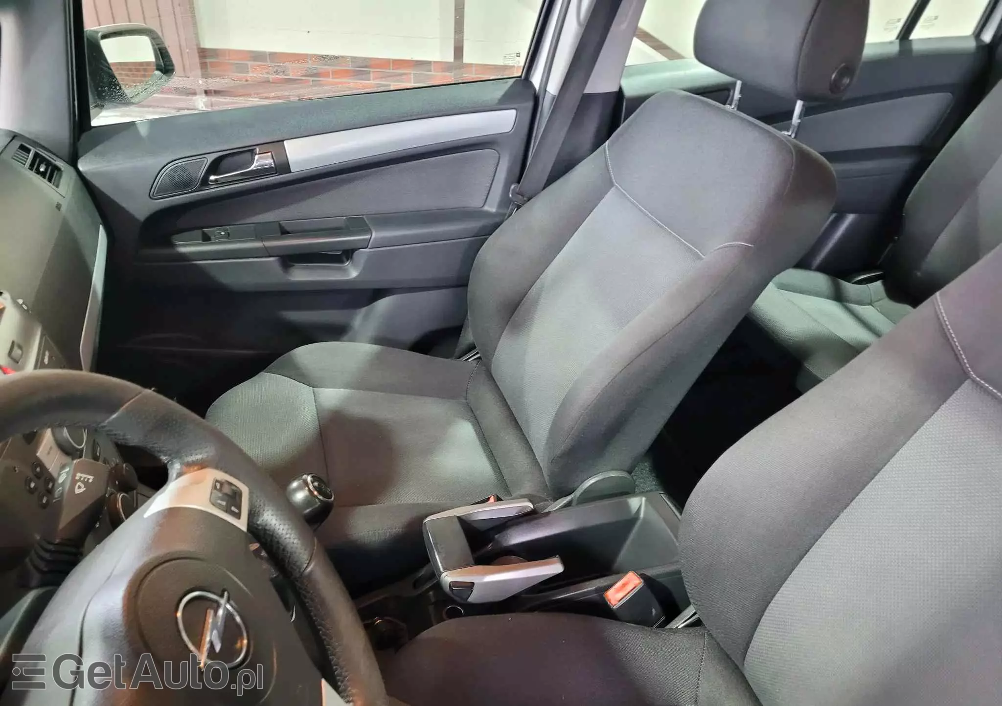 OPEL Zafira 1.8 Elegance