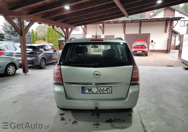 OPEL Zafira 1.8 Elegance