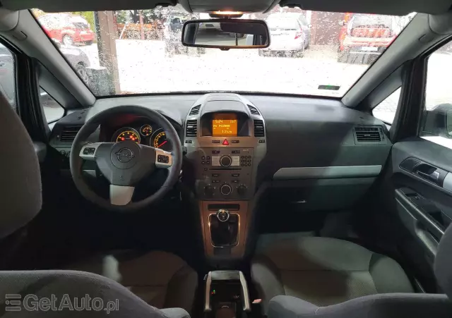 OPEL Zafira 1.8 Elegance
