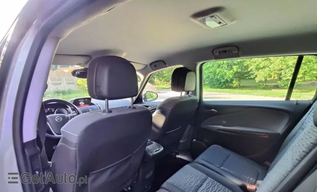 OPEL Zafira 