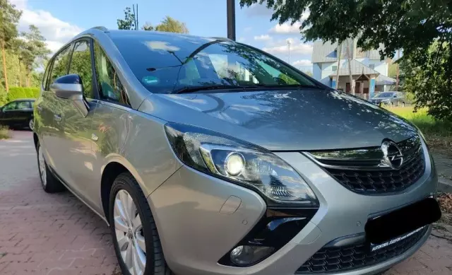 OPEL Zafira 