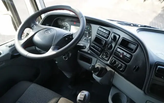 MERCEDES-BENZ ACTROS 4141 / 8X6 / WYWROTKA TYLNOZSYPOWA / MEILLER KIPPER 5.3M / MANUAL / 