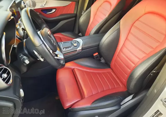 MERCEDES-BENZ GLC 4Matic 9G-TRONIC AMG Line