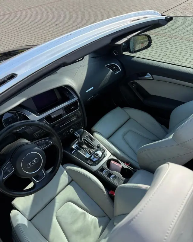 AUDI A5 Cabrio 