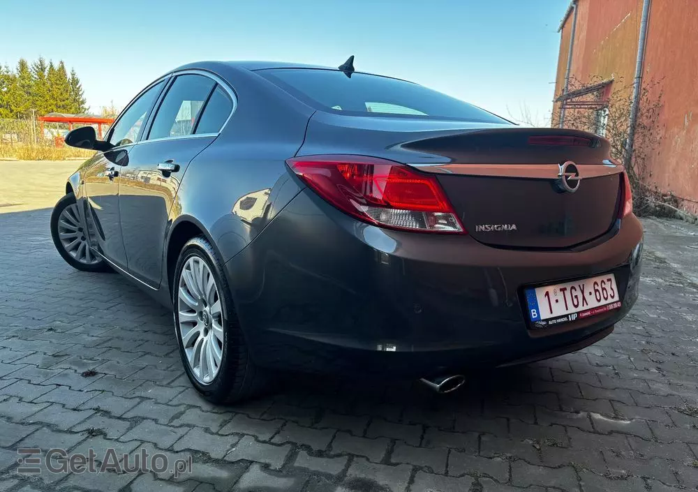 OPEL Insignia 1.8 Elegance