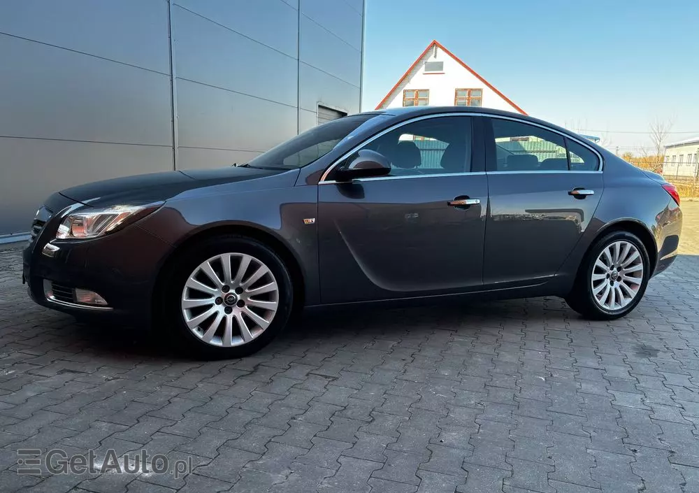 OPEL Insignia 1.8 Elegance