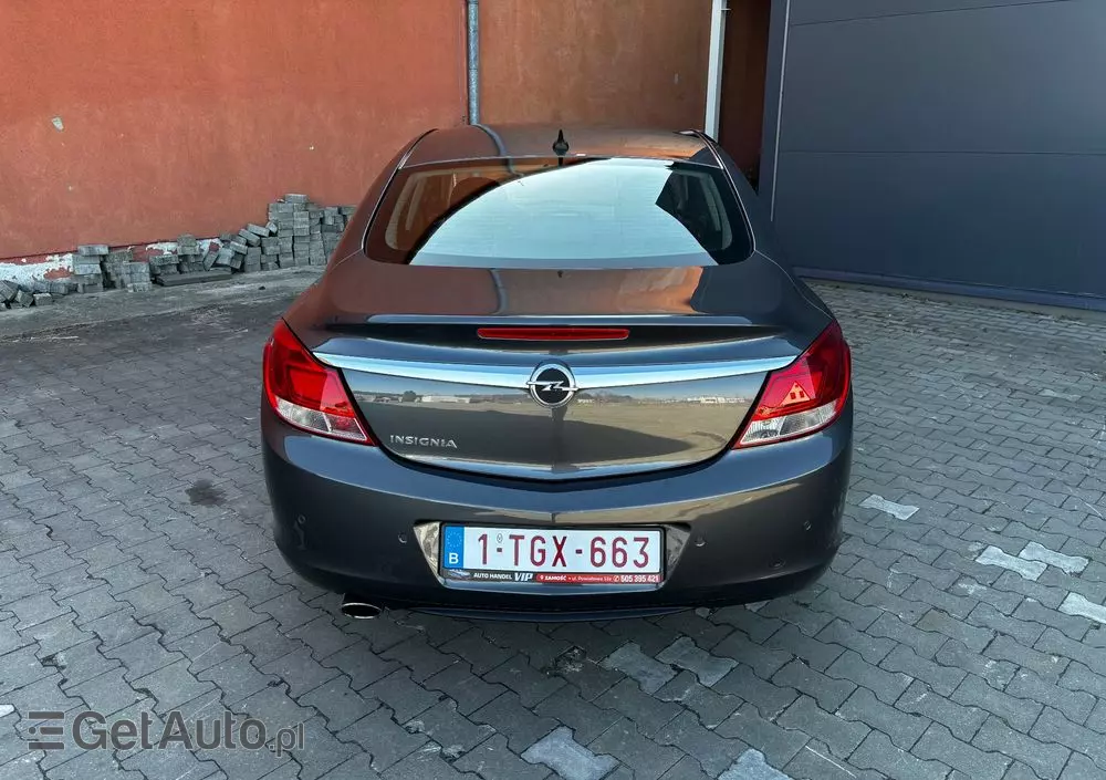 OPEL Insignia 1.8 Elegance
