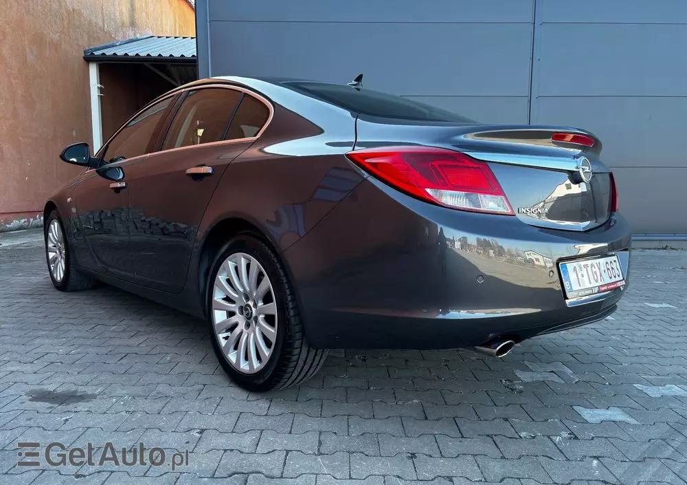 OPEL Insignia 1.8 Elegance