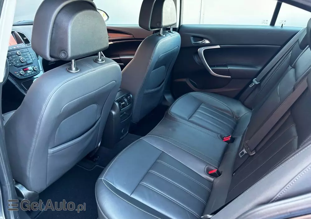 OPEL Insignia 1.8 Elegance