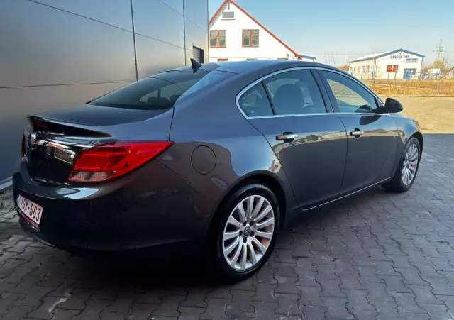 OPEL Insignia 1.8 Elegance