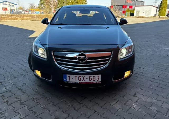 OPEL Insignia 1.8 Elegance