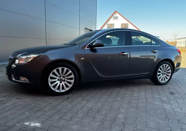 OPEL Insignia 1.8 Elegance