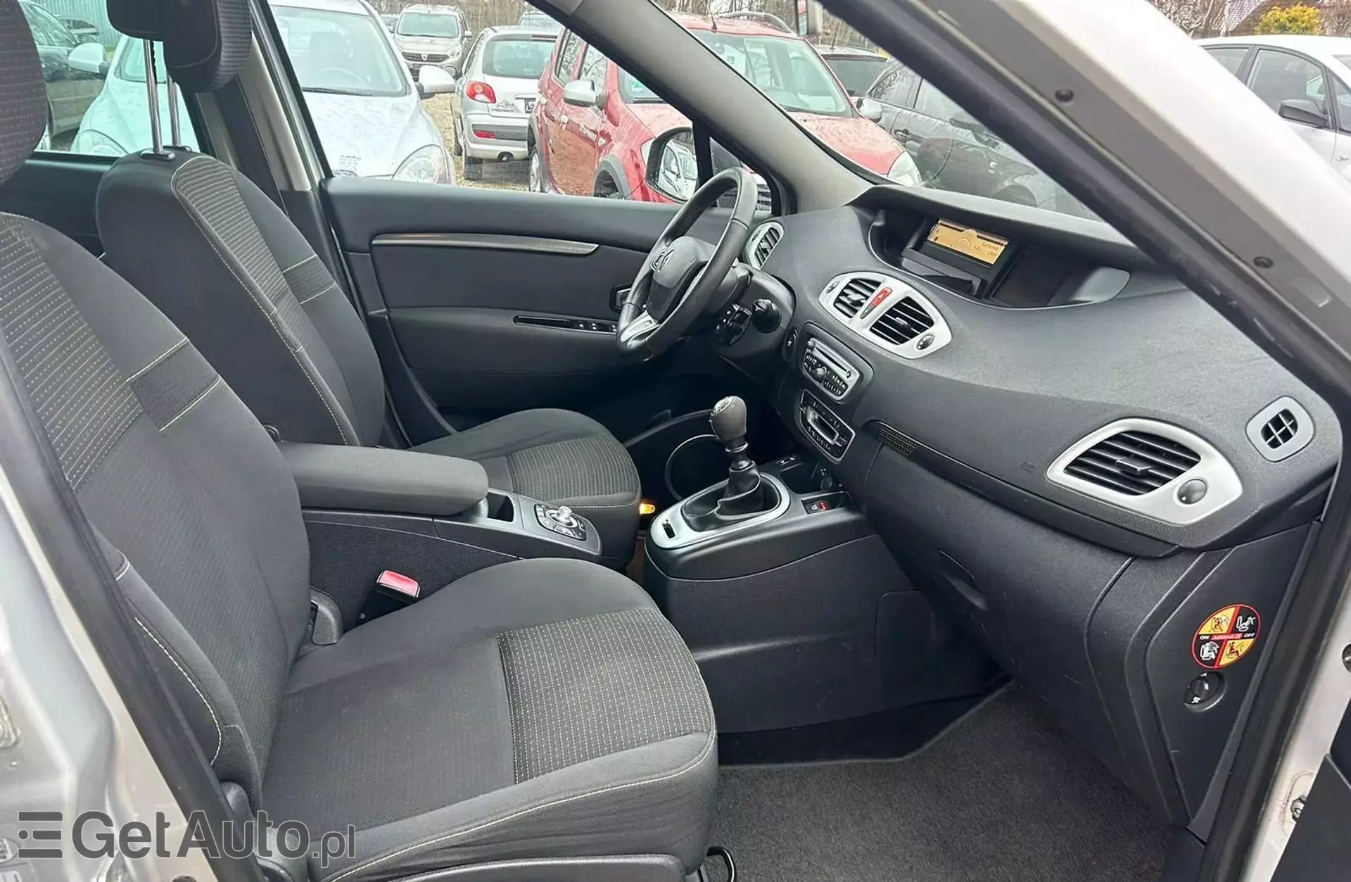 RENAULT Scenic 