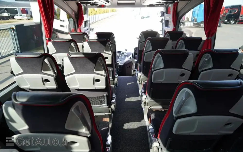 MERCEDES-BENZ TRAVEGO 16 RHD-M /  EURO6 / SPROWADZONY  / 