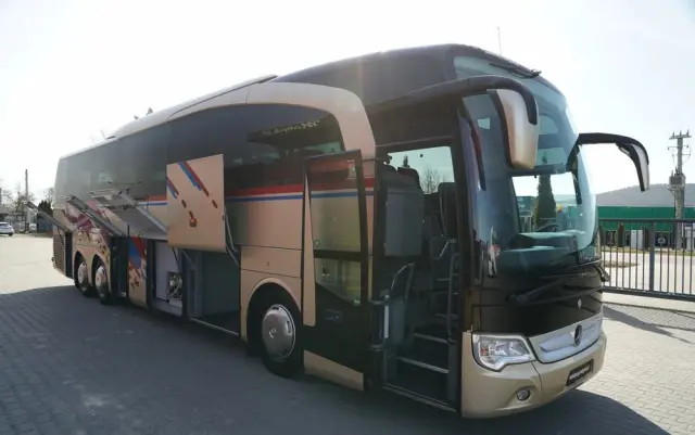 MERCEDES-BENZ TRAVEGO 16 RHD-M /  EURO6 / SPROWADZONY  / 