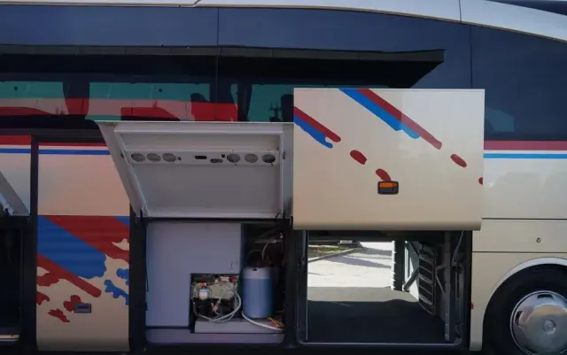 MERCEDES-BENZ TRAVEGO 16 RHD-M /  EURO6 / SPROWADZONY  / 