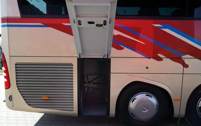 MERCEDES-BENZ TRAVEGO 16 RHD-M /  EURO6 / SPROWADZONY  / 