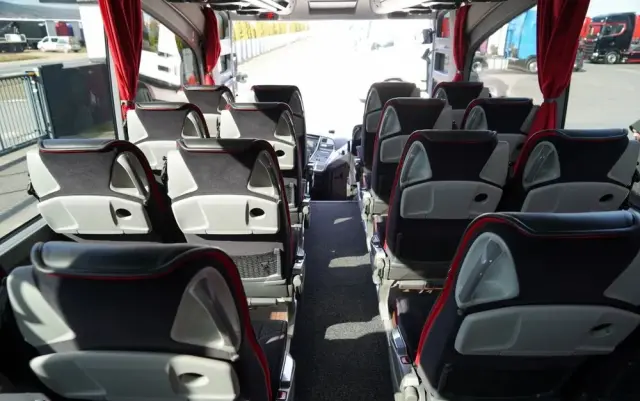 MERCEDES-BENZ TRAVEGO 16 RHD-M /  EURO6 / SPROWADZONY  / 