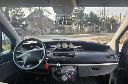 CITROEN C8 