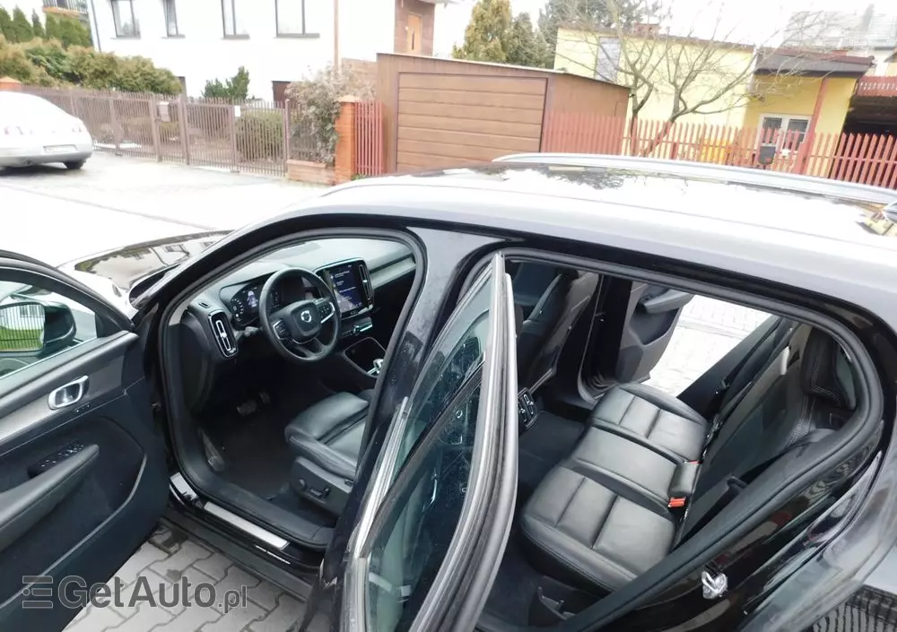 VOLVO XC 40 T3 Inscription