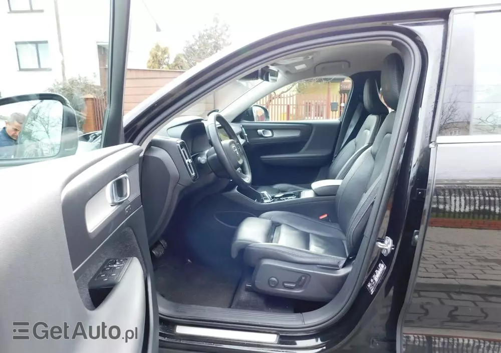 VOLVO XC 40 T3 Inscription