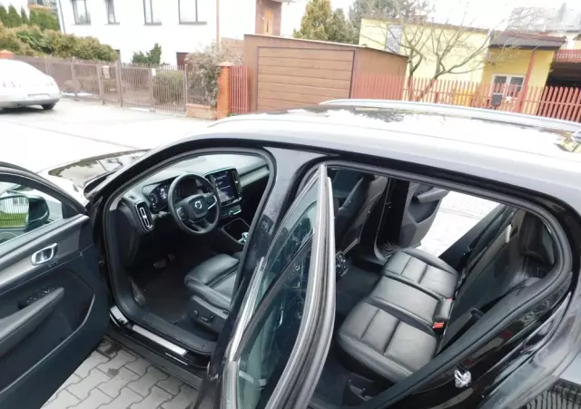 VOLVO XC 40 T3 Inscription