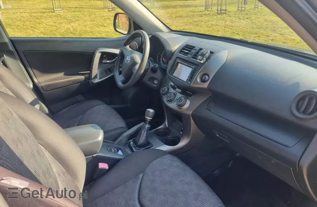 TOYOTA Rav 4 