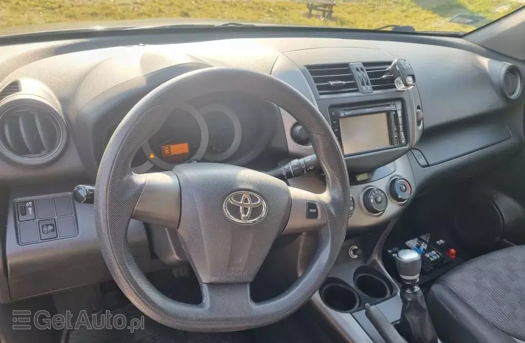 TOYOTA Rav 4 