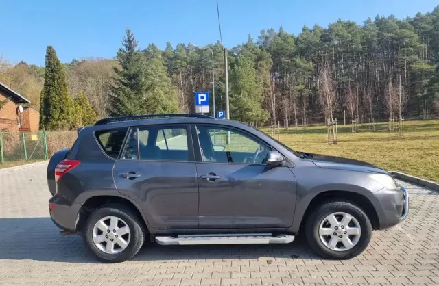 TOYOTA Rav 4 