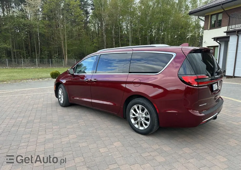 CHRYSLER Pacifica 