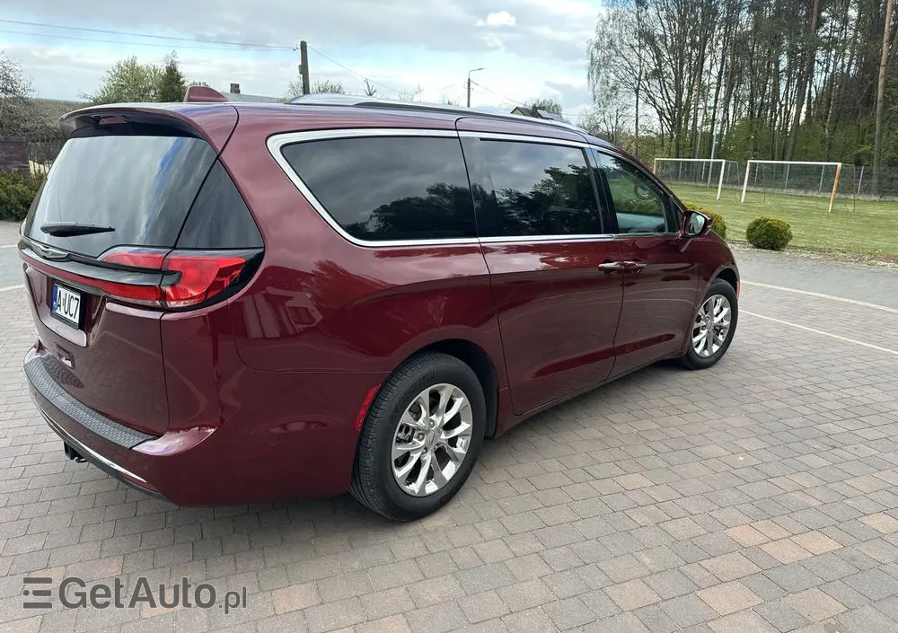 CHRYSLER Pacifica 