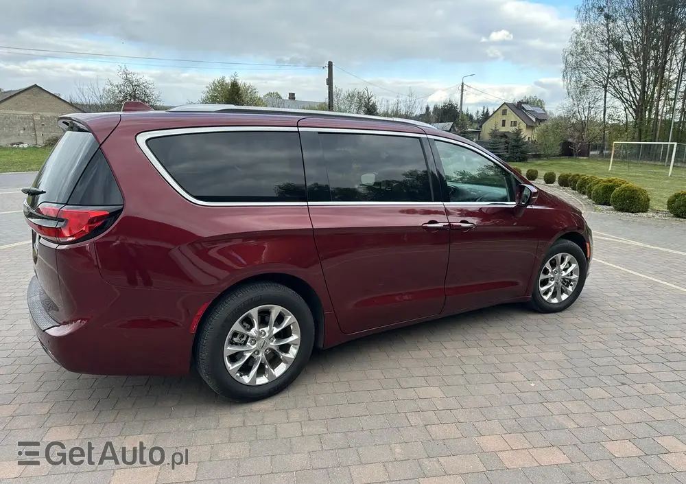 CHRYSLER Pacifica 