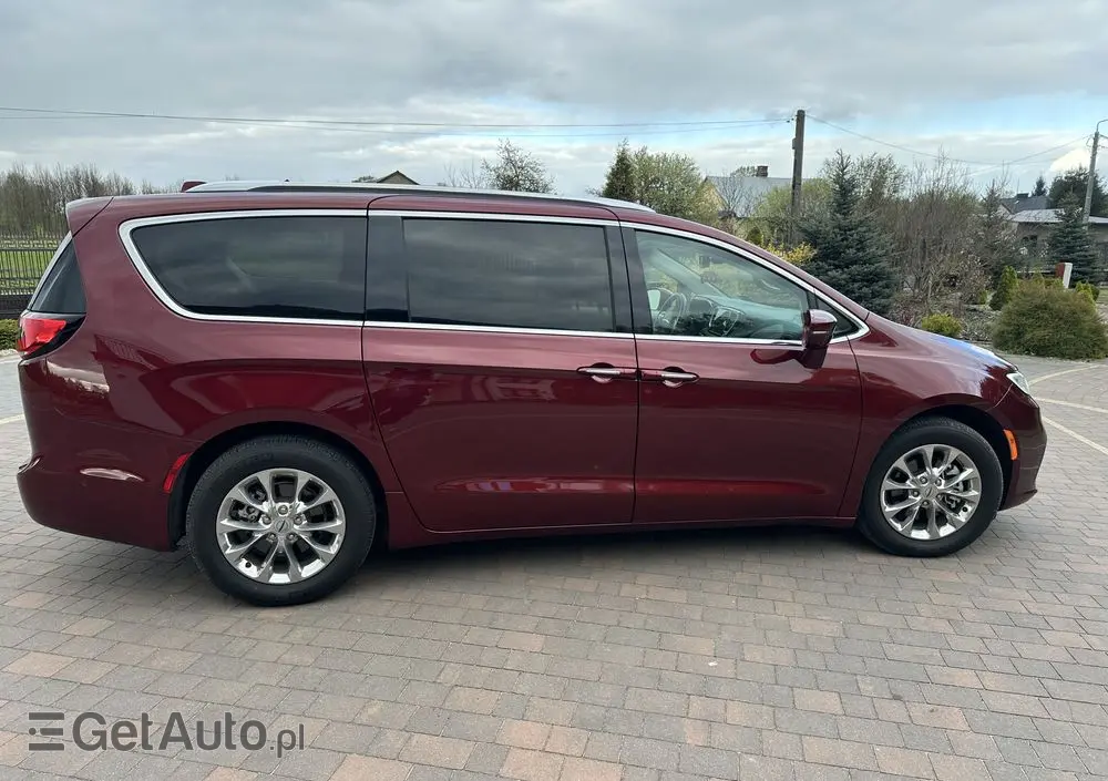 CHRYSLER Pacifica 